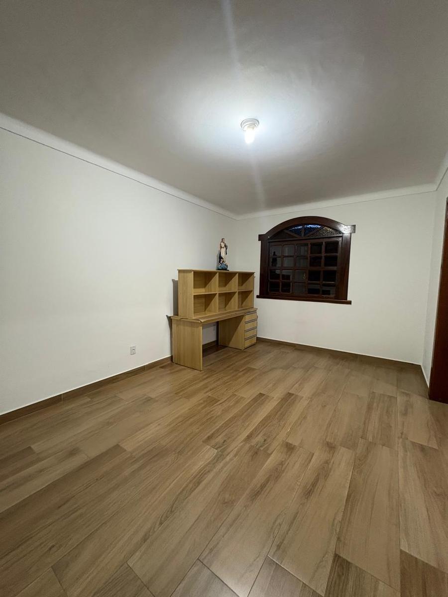 Casa, Centro, 3 Quartos, 1 Vaga, 1 Suíte