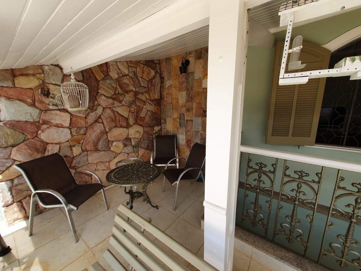 Casa, Esplanada, 4 Quartos, 5 Vagas, 2 Suítes