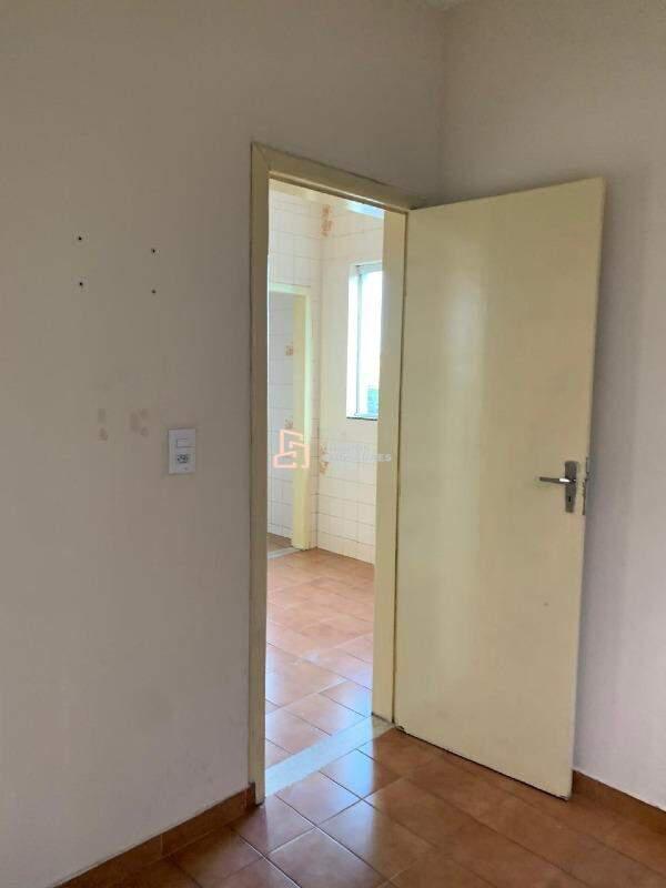Casa, Flávio Marques Lisboa, 3 Quartos, 2 Vagas, 1 Suíte