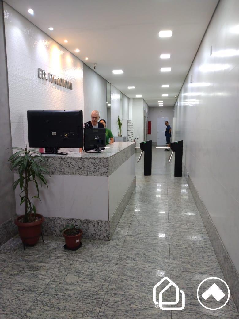 Sala, Centro