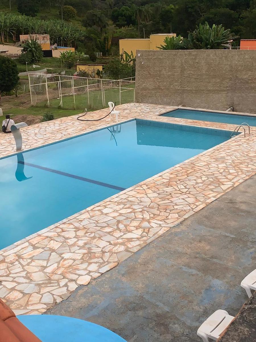 Fazenda, Ravena, 4 Quartos, 10 Vagas, 2 Suítes