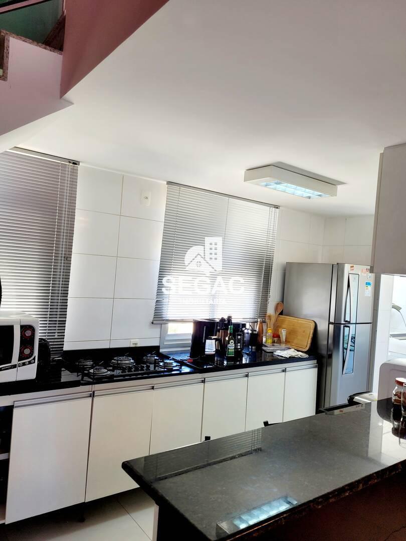 Apartamento, Cruzeiro, 3 Quartos, 3 Vagas, 1 Suíte