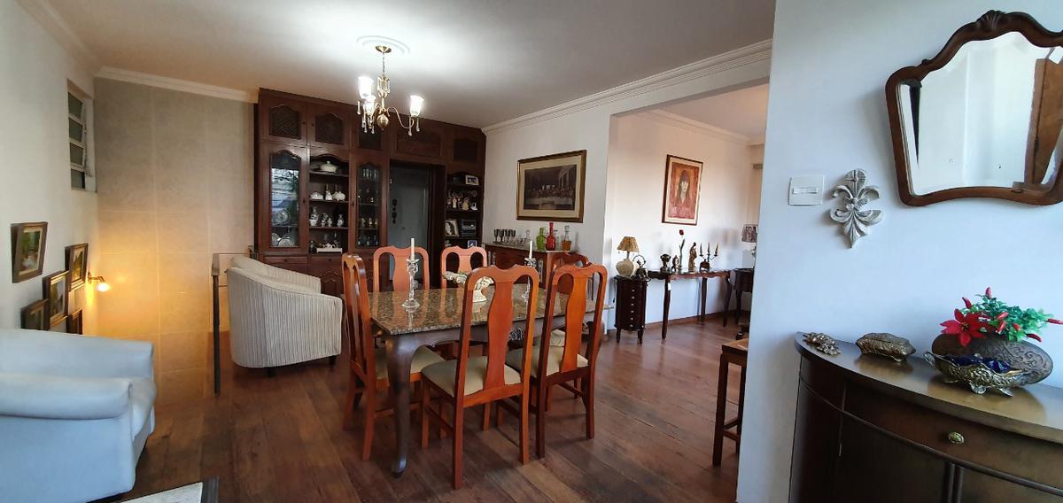 Casa, Santa Inês, 5 Quartos, 4 Vagas, 2 Suítes