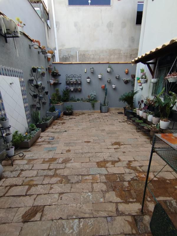 Casa, Palmeiras, 3 Quartos, 4 Vagas, 1 Suíte