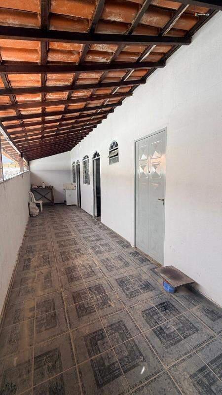Galpão, Dona Rosarinha, 0 Quarto, 0 Vaga