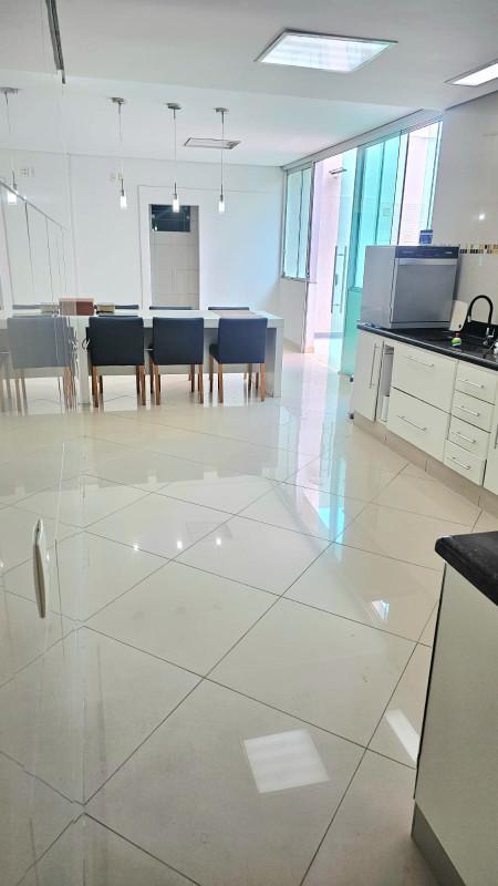Casa, Filadélfia, 3 Quartos, 4 Vagas, 2 Suítes