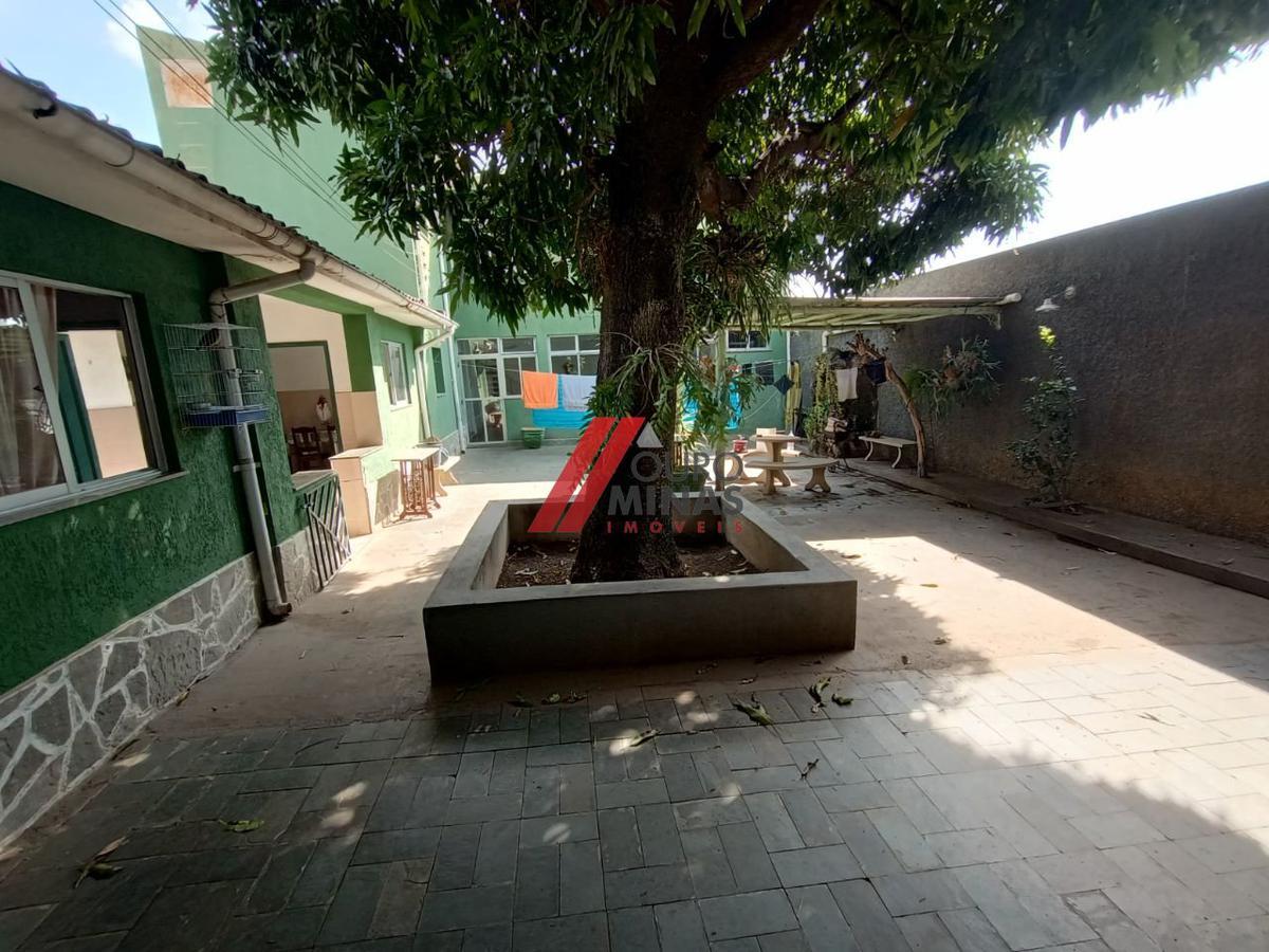 Casa, Santa Teresa, 4 Quartos, 2 Vagas, 2 Suítes