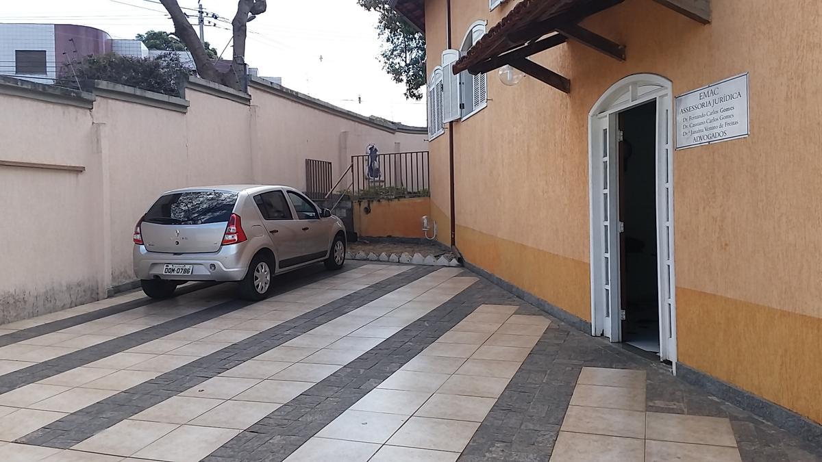 Casa, Santa Amélia, 3 Quartos, 11 Vagas, 1 Suíte