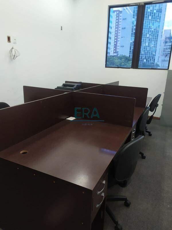 Sala, Savassi, 0 Quarto, 4 Vagas