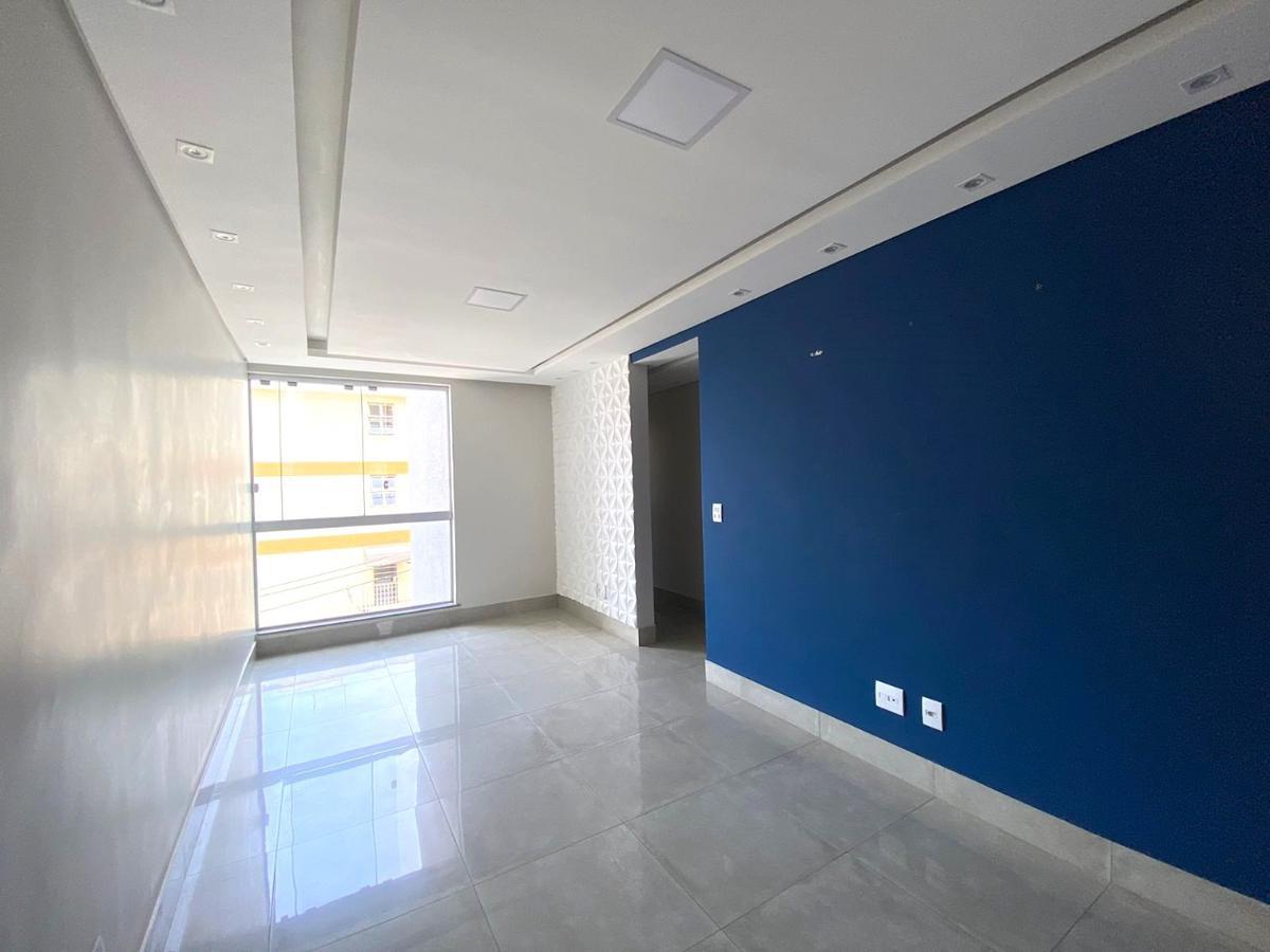 Apartamento, Sagrada Família, 3 Quartos, 2 Vagas, 1 Suíte