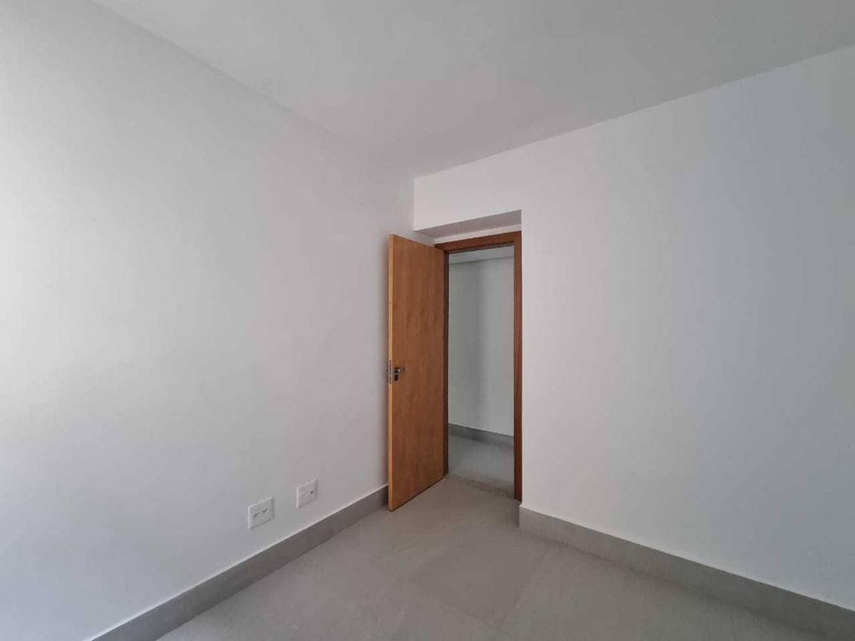 Apartamento, Jardim Riacho das Pedras, 2 Quartos, 1 Vaga, 1 Suíte