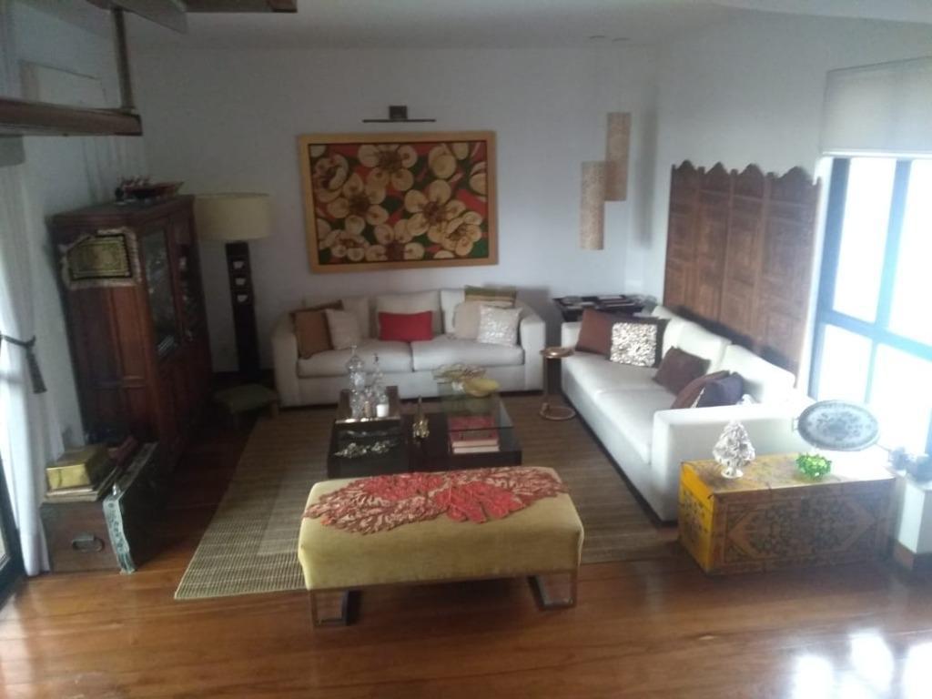 Cobertura, Carmo, 4 Quartos, 6 Vagas, 4 Suítes