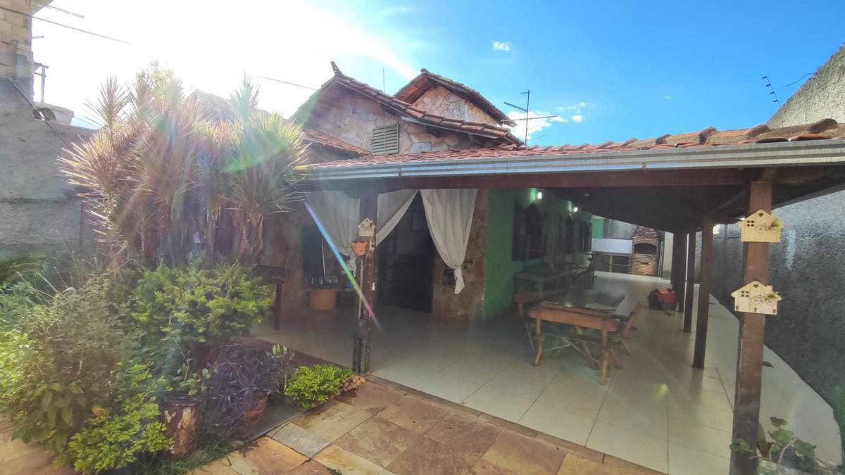 Casa, Santa Terezinha, 3 Quartos, 0 Vaga, 1 Suíte