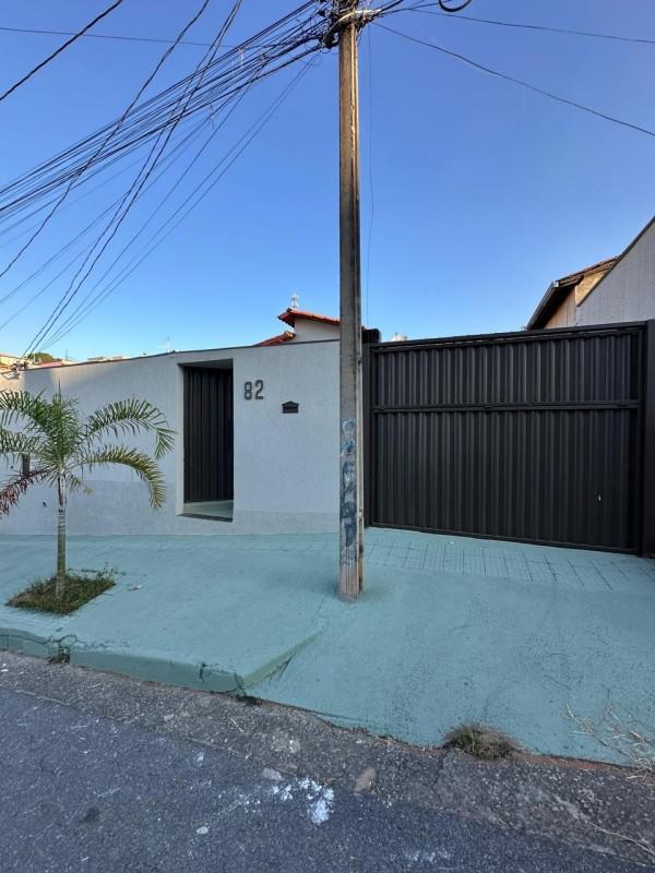 Casa, Itacolomi, 4 Quartos, 5 Vagas, 1 Suíte
