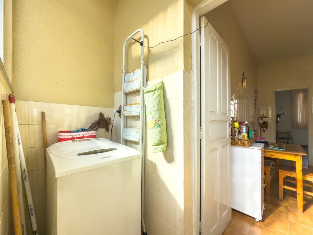 Apartamento, Floresta, 2 Quartos, 0 Vaga