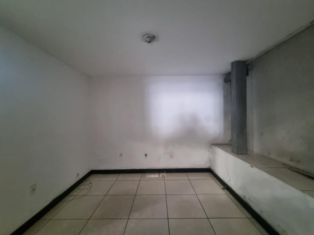 Galpão, Flamengo, 0 Quarto, 10 Vagas