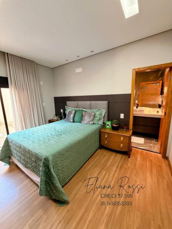 Casa, Campos Elíseos, 3 Quartos, 4 Vagas, 1 Suíte