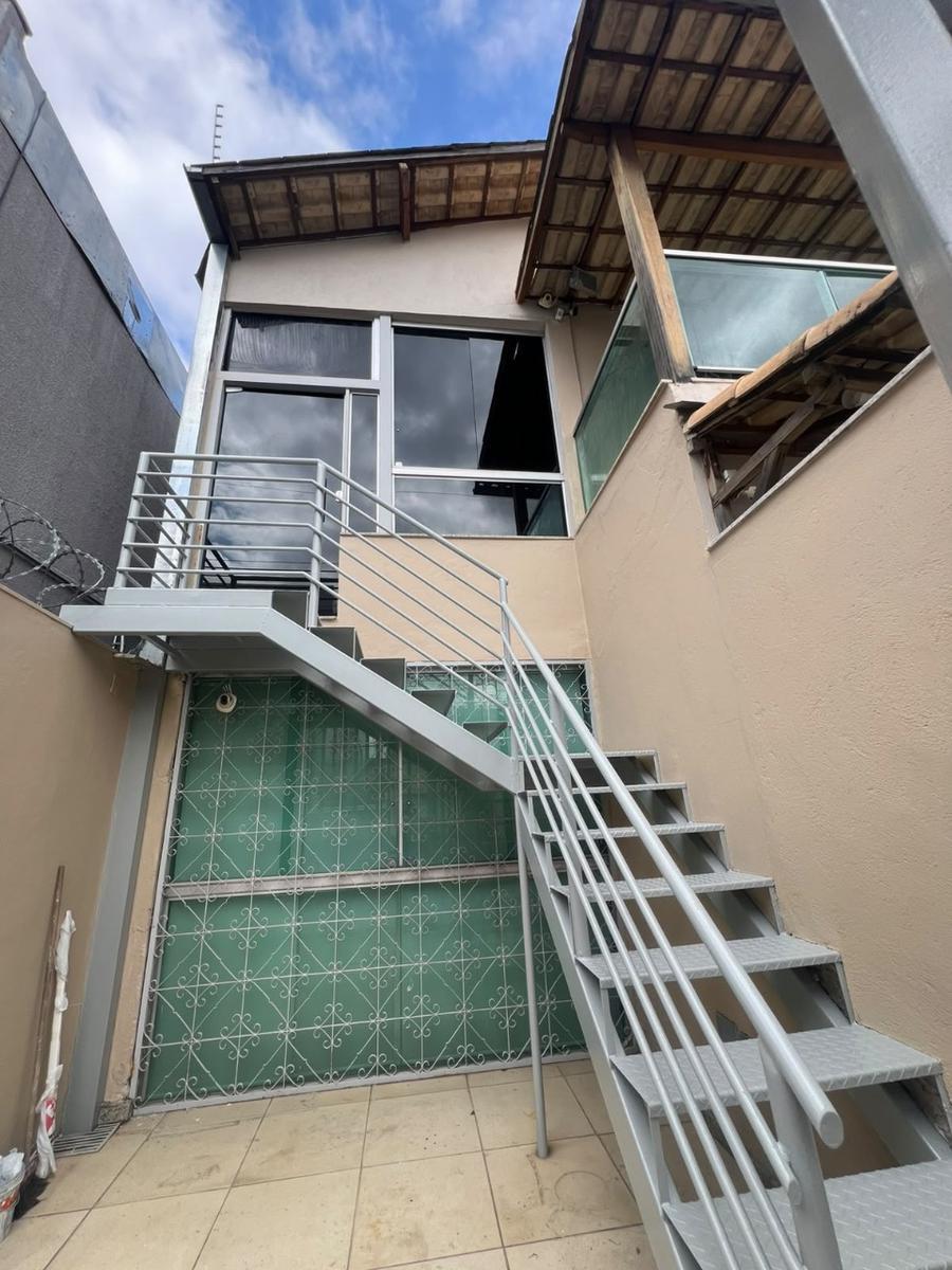 Casa Comercial, Nova Suíssa, 0 Quarto, 0 Vaga