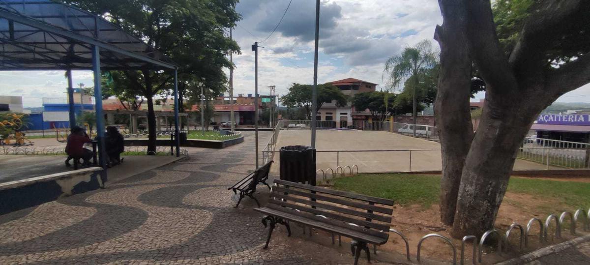 Lote, Centro, 0 Quarto, 0 Vaga