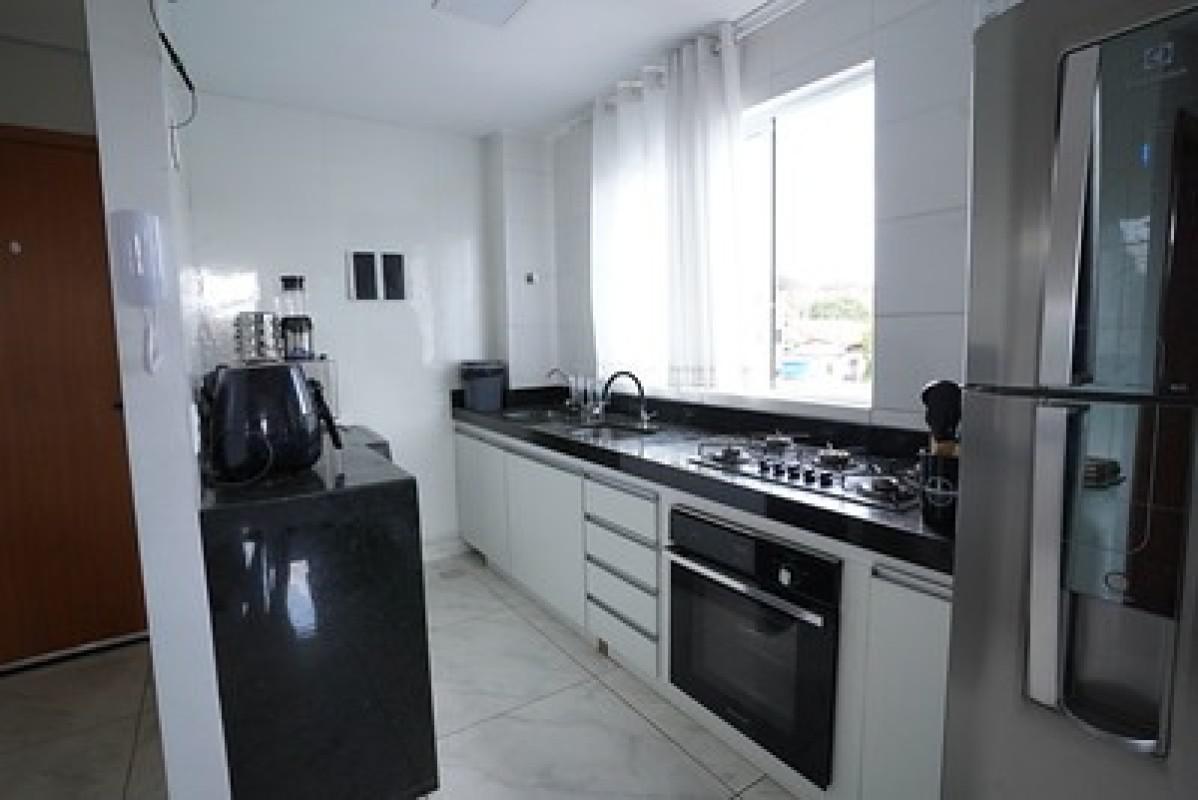 Apartamento, Santa Terezinha, 2 Quartos, 1 Vaga, 1 Suíte