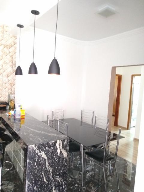 Casa, Piratininga (venda Nova), 4 Quartos, 10 Vagas, 1 Suíte