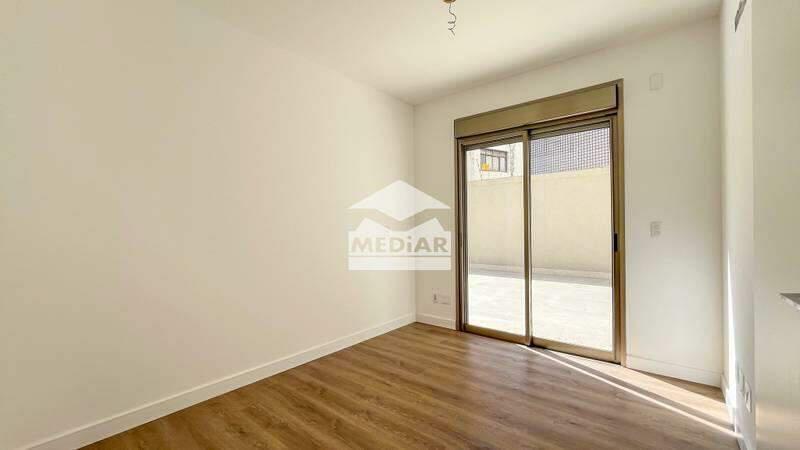 Apartamento, Cruzeiro, 4 Quartos, 4 Vagas, 2 Suítes