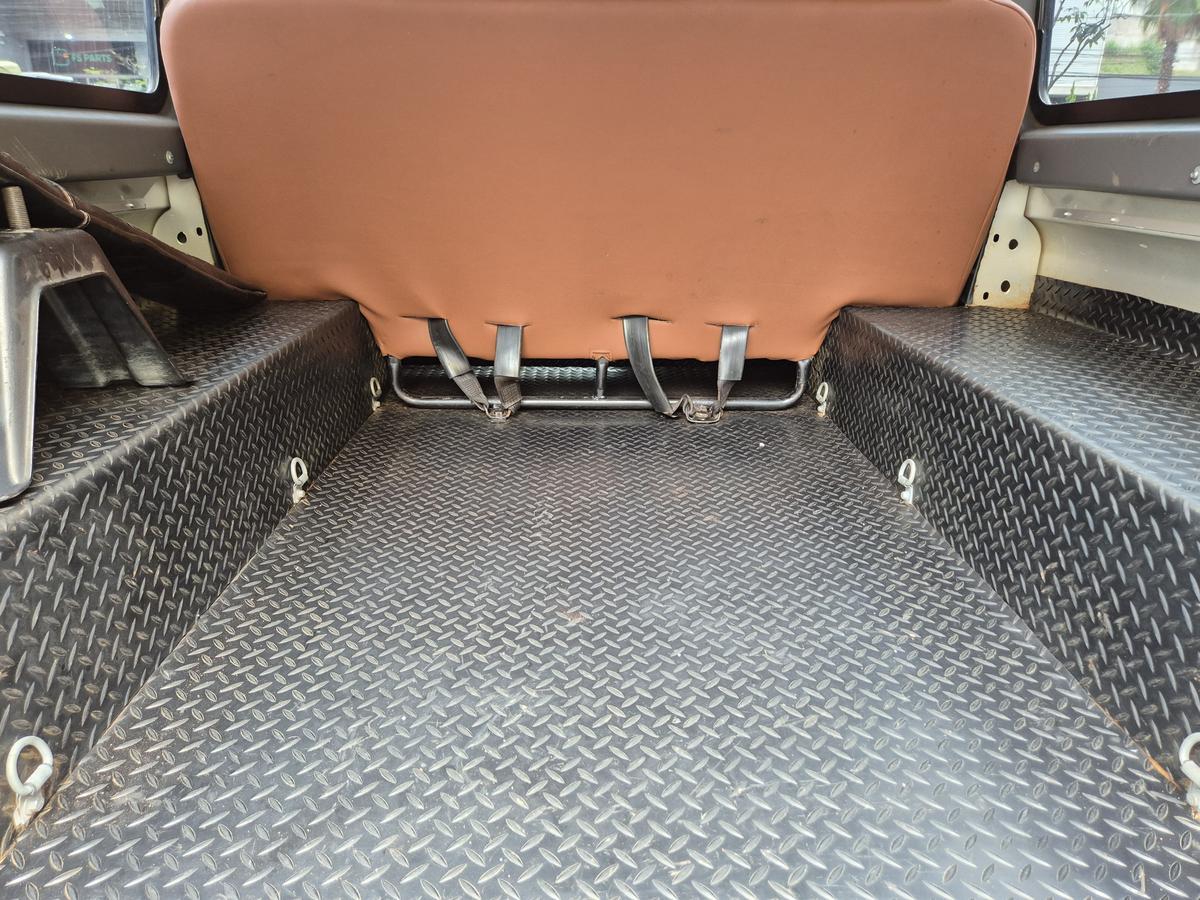 Land Rover Defender 110 Tdi Sw Diesel