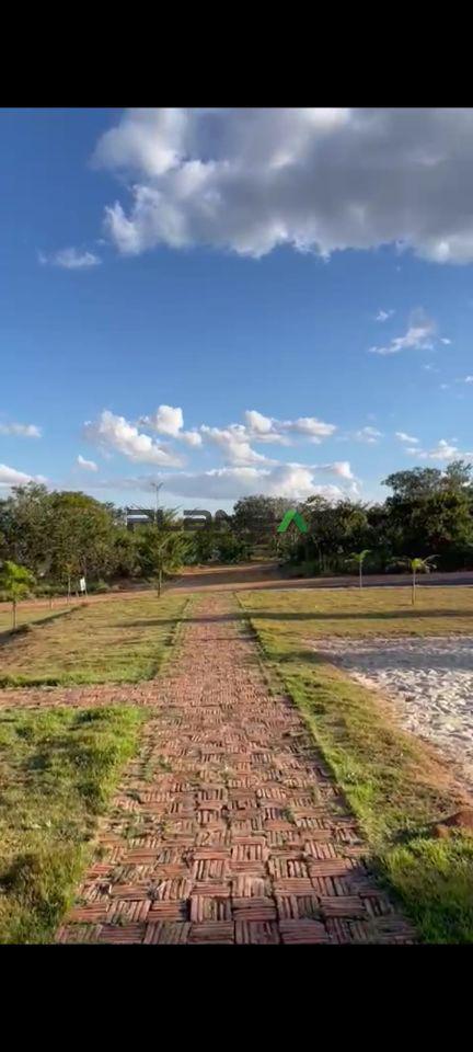 Lote, Centro, 0 Quarto, 0 Vaga