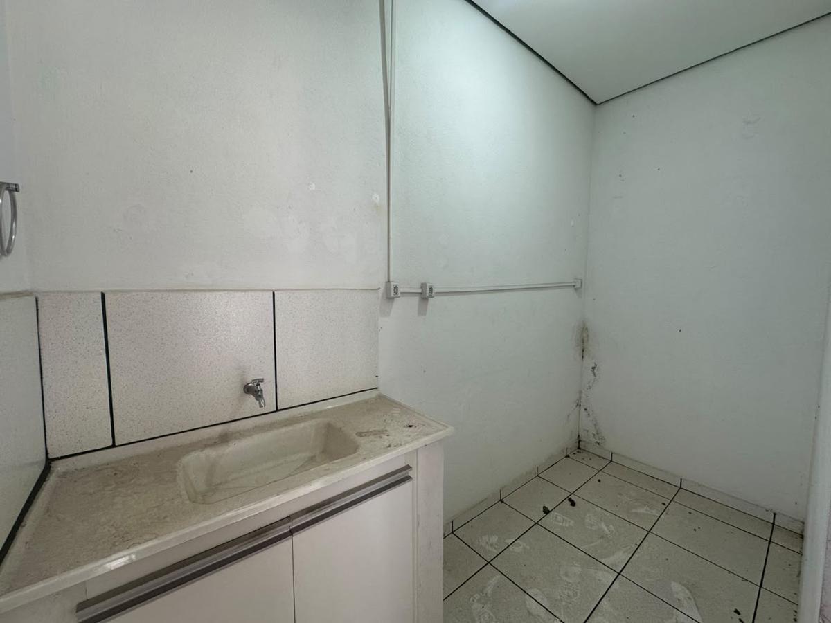 Andar, Centro, 0 Quarto, 0 Vaga