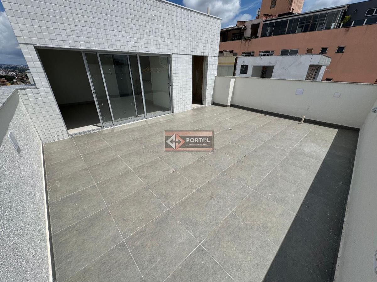 Cobertura, Fernão Dias, 3 Quartos, 2 Vagas, 1 Suíte
