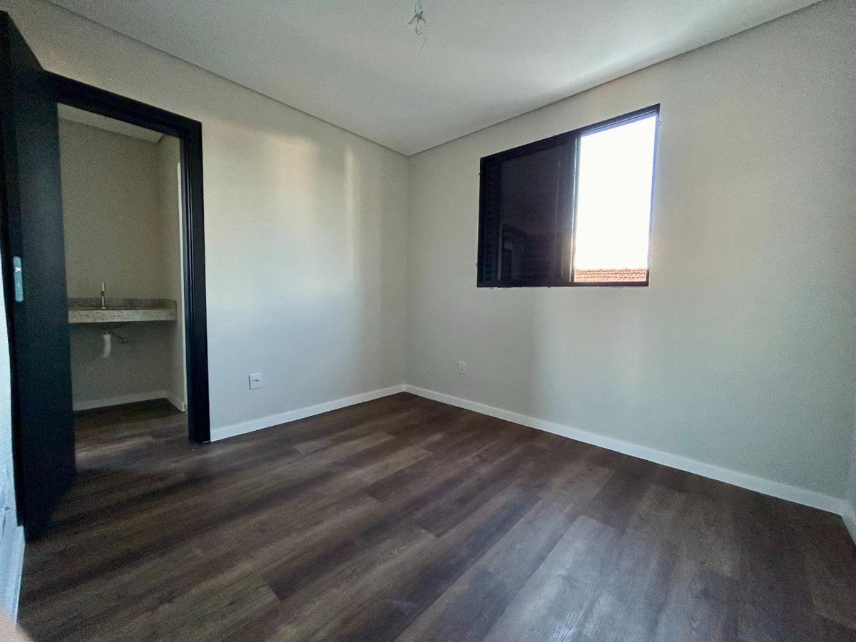 Cobertura, Liberdade, 3 Quartos, 2 Vagas, 1 Suíte