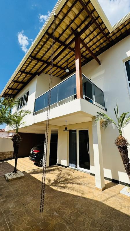 Casa, Espírito Santo, 4 Quartos, 4 Vagas, 3 Suítes