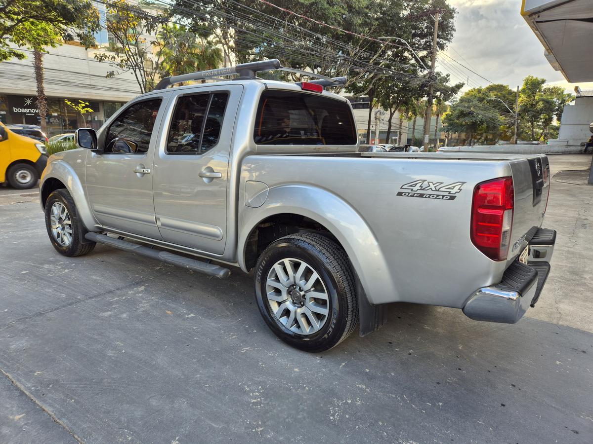 Nissan Frontier Sl CD 4x4 2.5tb Diesel Aut