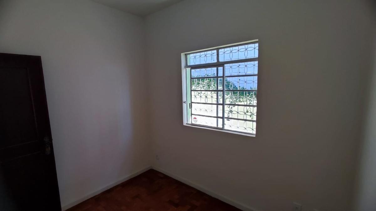 Casa, Liberdade, 6 Quartos, 2 Vagas, 1 Suíte
