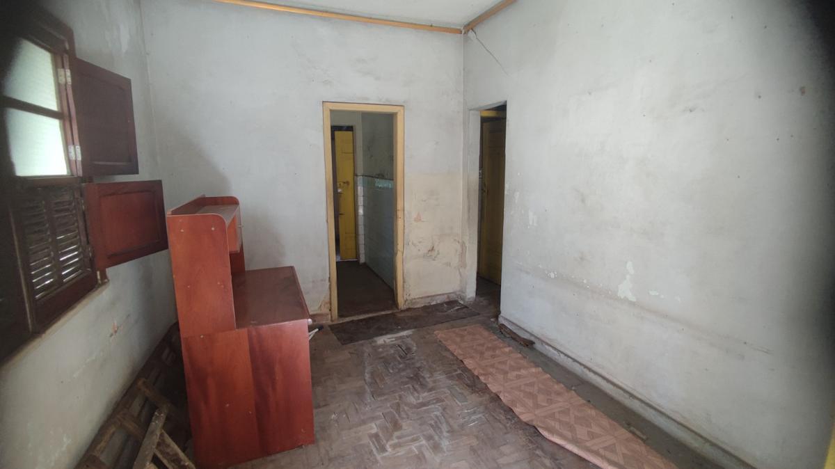 Lote, Colégio Batista, 0 Quarto, 0 Vaga