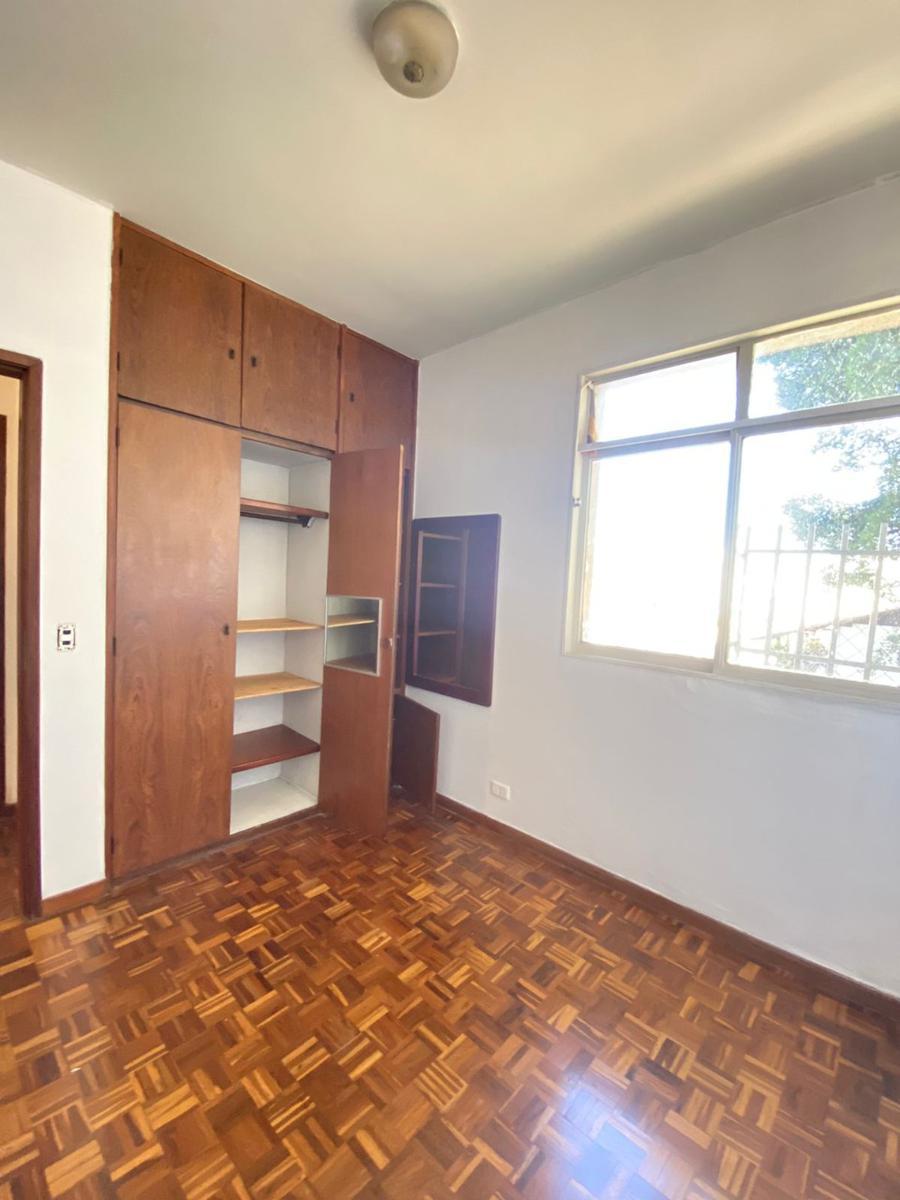 Apartamento, Sagrada Família, 2 Quartos, 1 Vaga