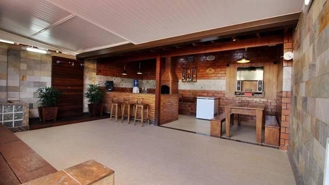 Casa, Castelo, 3 Quartos, 2 Vagas, 1 Suíte