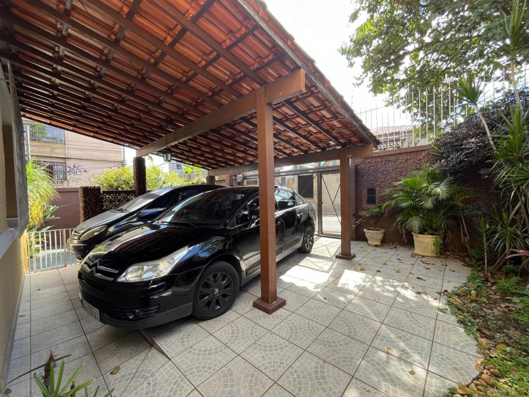 Casa, Carlos Prates, 3 Quartos, 2 Vagas