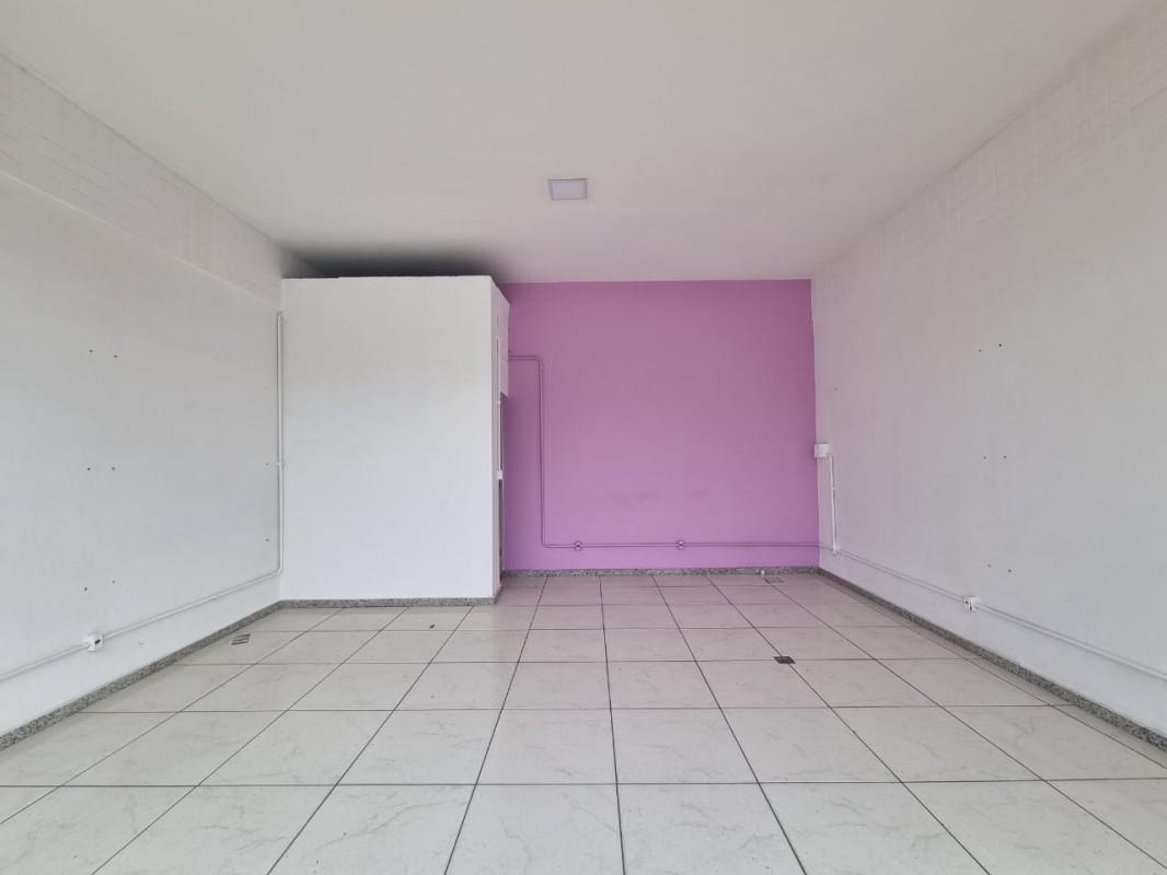 Andar, Das Industrias I (barreiro), 0 Quarto, 0 Vaga