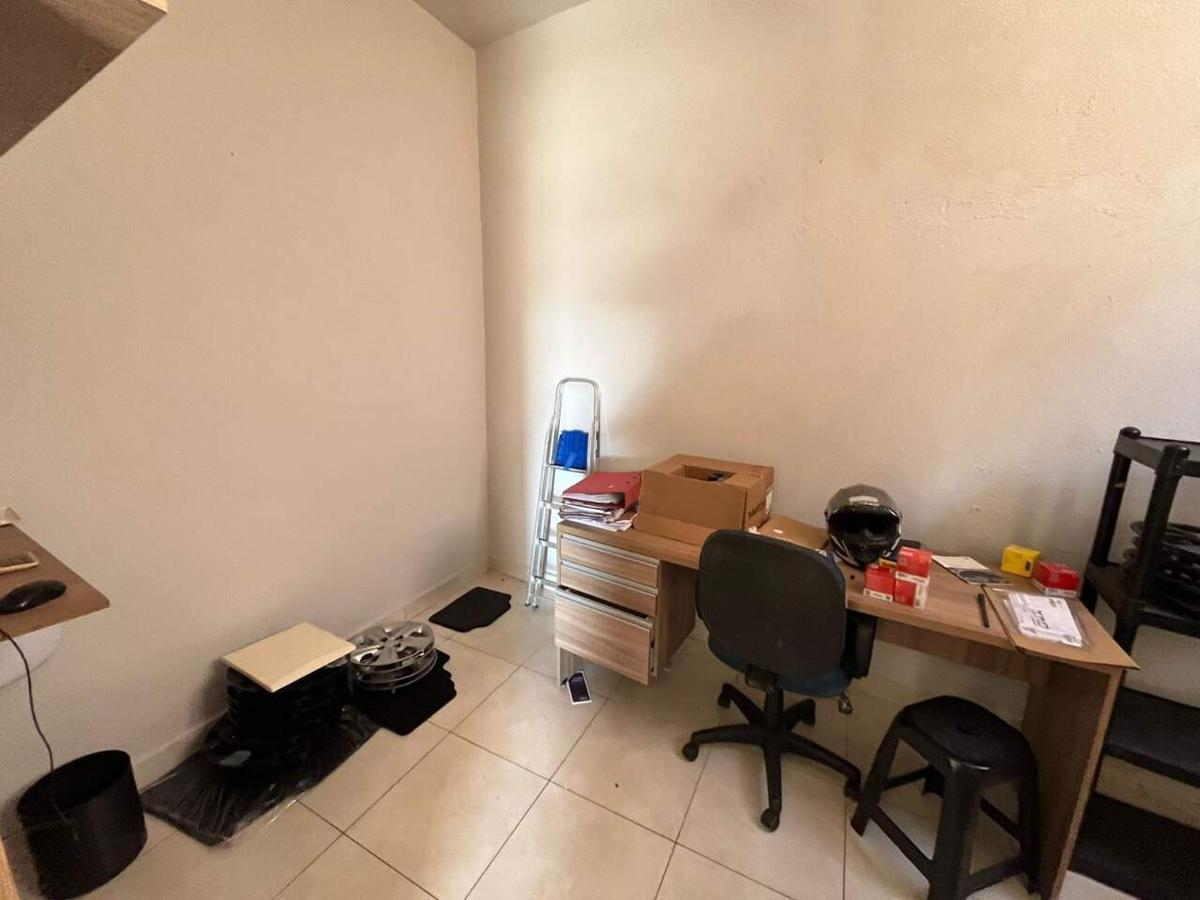 Casa, Estoril, 1 Quarto, 15 Vagas, 1 Suíte