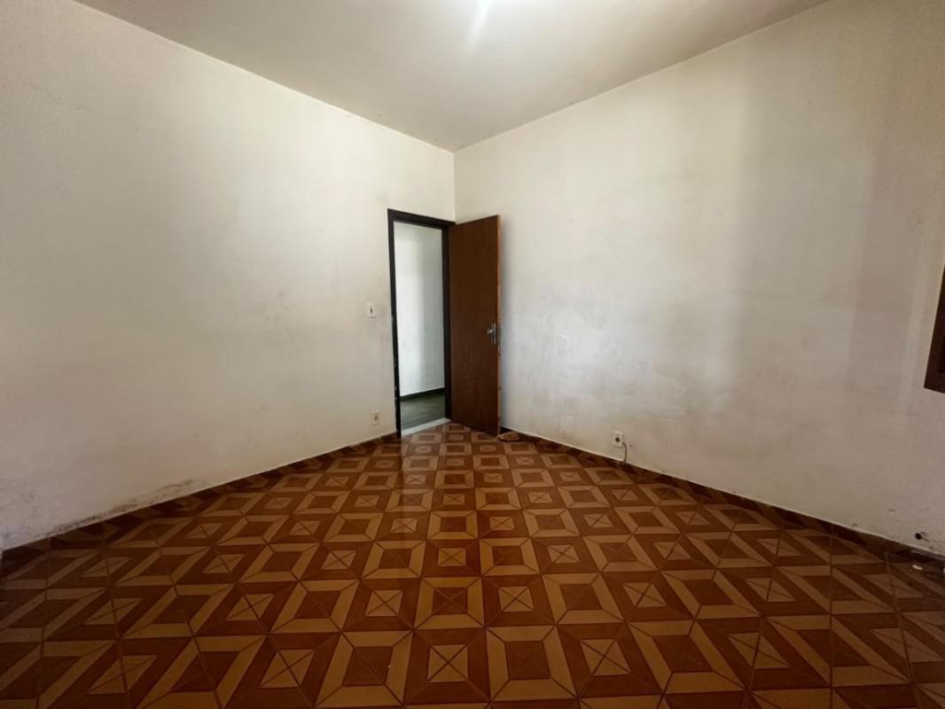 Casa, São Geraldo, 2 Quartos, 0 Vaga