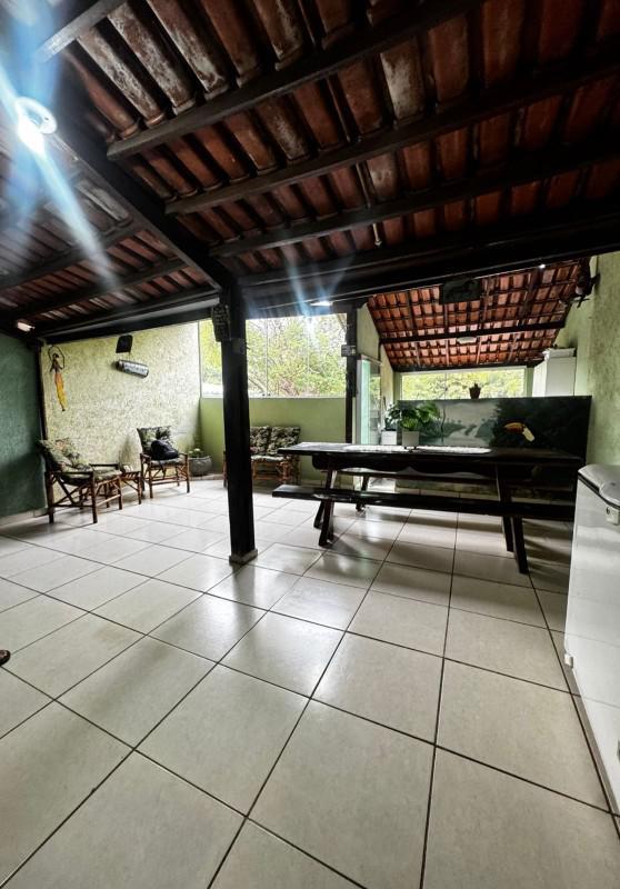 Casa, Centro, 3 Quartos, 3 Vagas, 1 Suíte