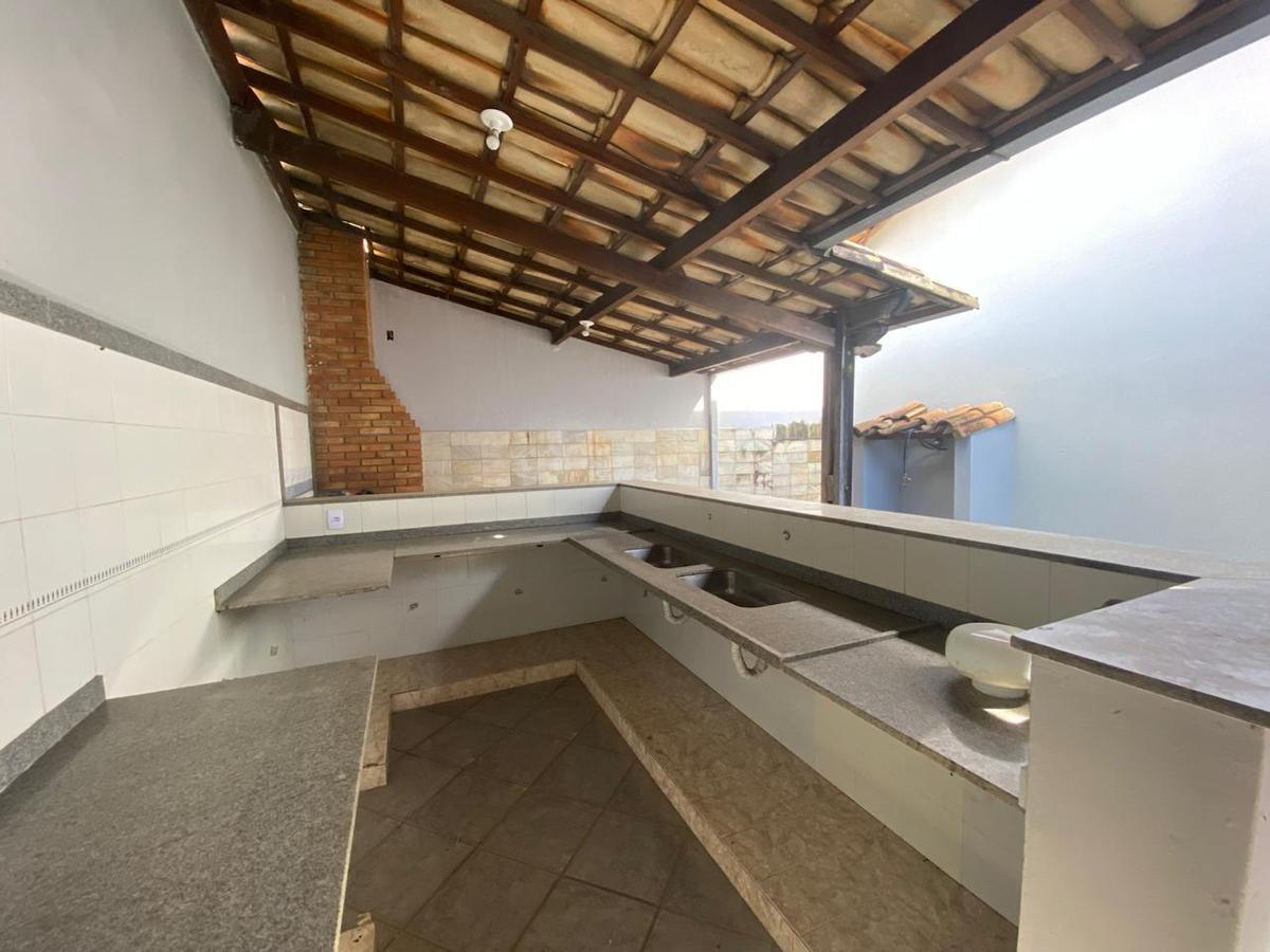 Casa, Alípio de Melo, 4 Quartos, 4 Vagas, 1 Suíte