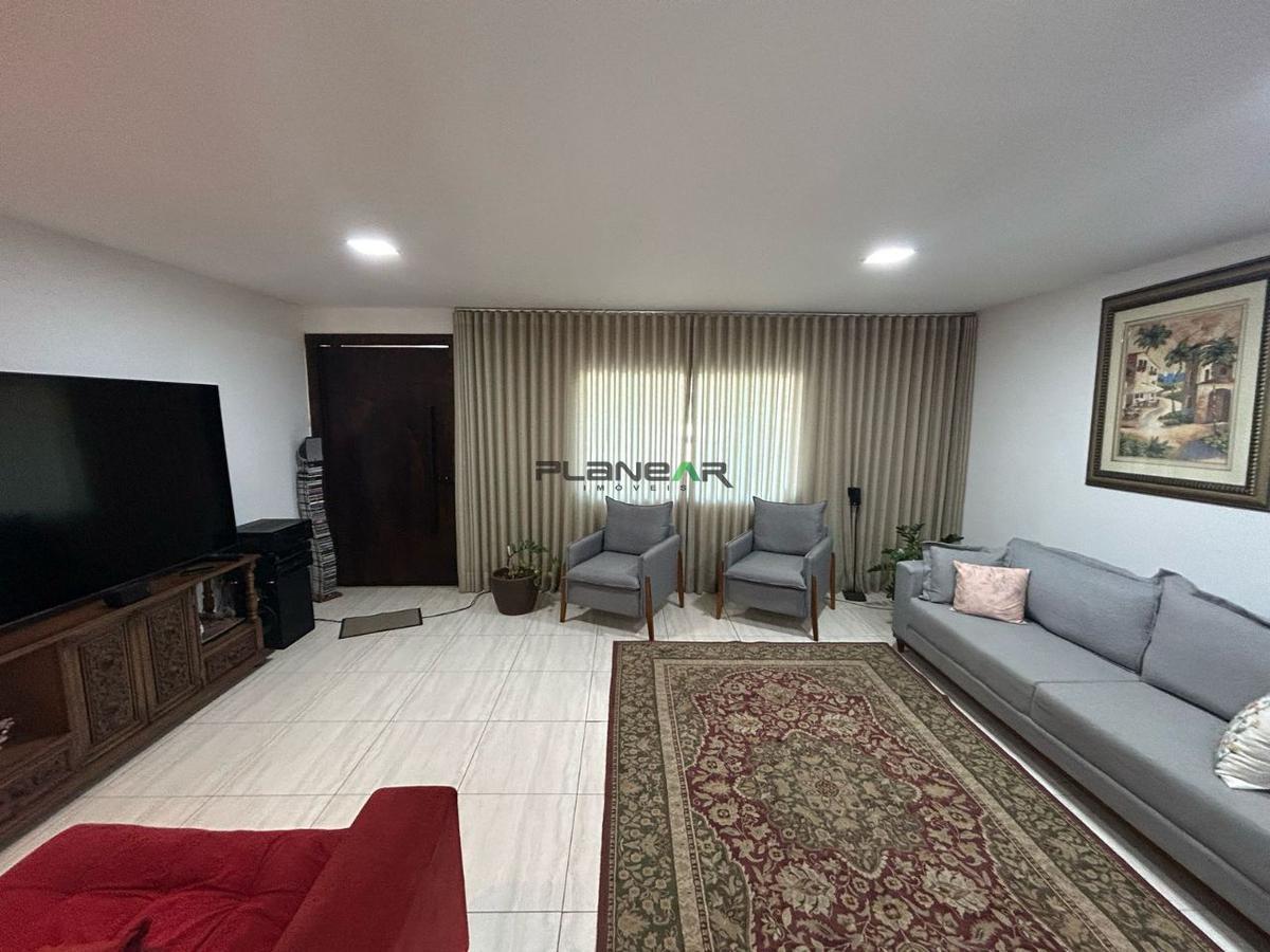 Casa, Jardim Ipê, 3 Quartos, 2 Vagas, 1 Suíte