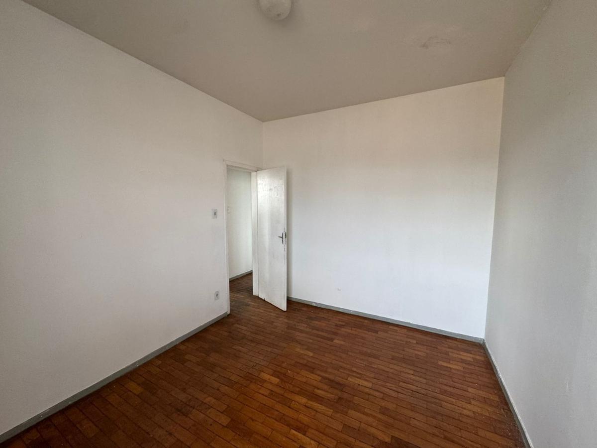 Apartamento, Lagoinha, 2 Quartos, 0 Vaga