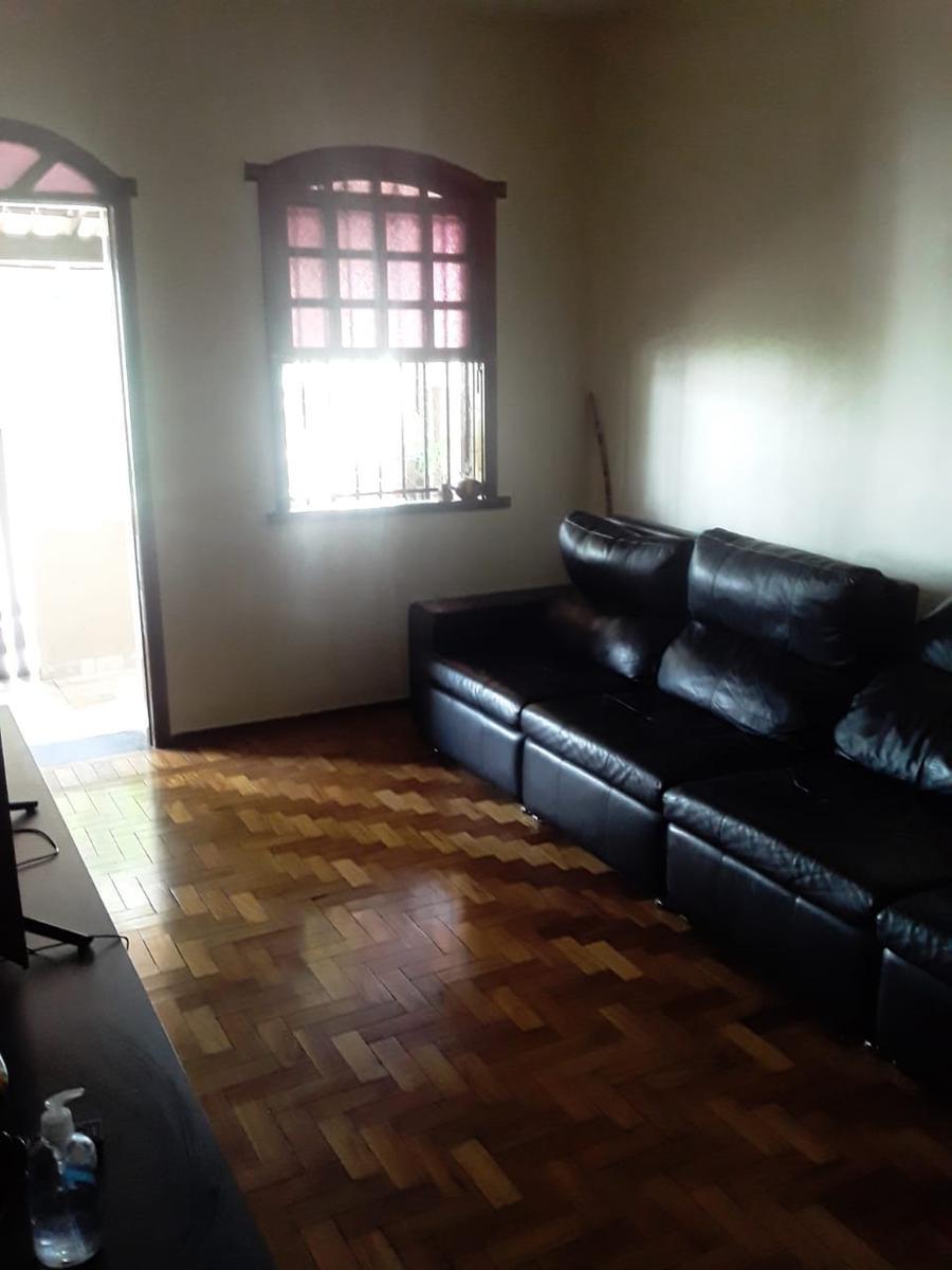 Casa, Sagrada Família, 3 Quartos, 2 Vagas, 1 Suíte