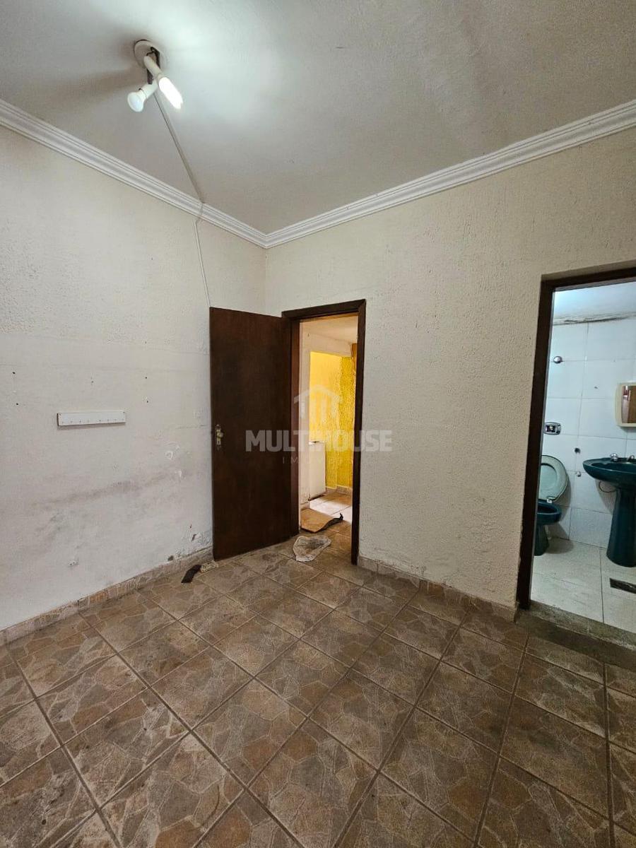 Casa, Santa Branca, 3 Quartos, 0 Vaga, 1 Suíte