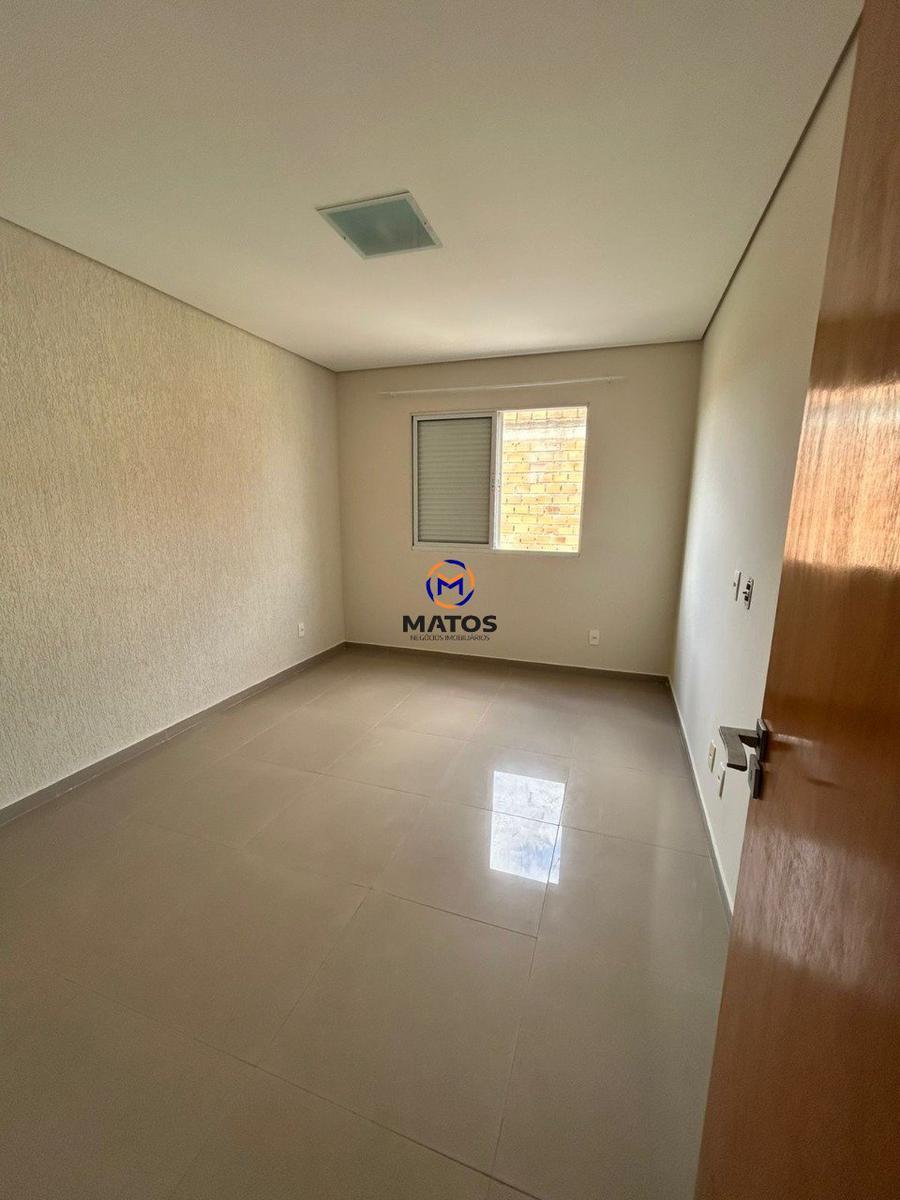 Casa, Asteca (são Benedito), 5 Quartos, 5 Vagas, 2 Suítes
