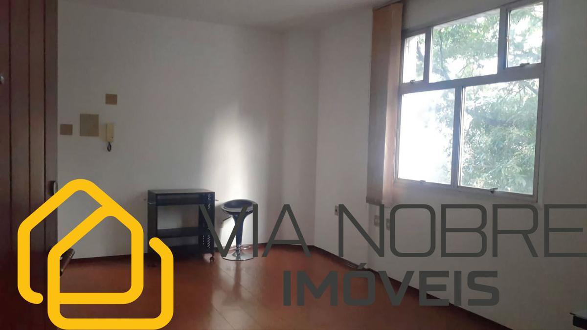 Sala, Funcionários