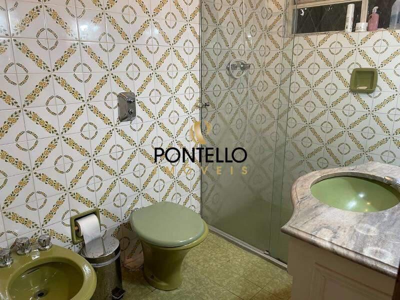 Casa, Cidade Nova, 4 Quartos, 2 Vagas, 1 Suíte